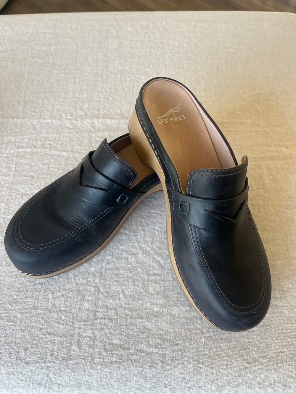 Dansko Bel Loafer Mule Black Leather Women's Clog Mules 8